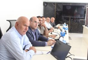 نشست تخصصی اتحادیه دامداران استان با شرکت شیر پاستوریزه پگاه آذربایجان شرقی