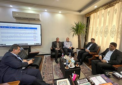 دیدار مدیرعامل شرکت پگاه خوزستان با معاون اقتصادی استاندار خوزستان دیدار مدیرعامل شرکت پگاه خوزستان با معاون اقتصادی استاندار خوزستان