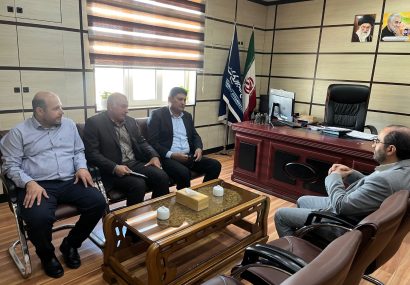 دیدار مدیرعامل پگاه خوزستان با مدیرکل دامپزشکی استان در خصوص بهبود کیفیت شیر خام دیدار مدیرعامل پگاه خوزستان با مدیرکل دامپزشکی استان در خصوص بهبود کیفیت شیر خام
