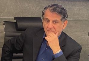 پرداخت خارج از صف اعتبار، کشور و تجار را نابود می‌کند